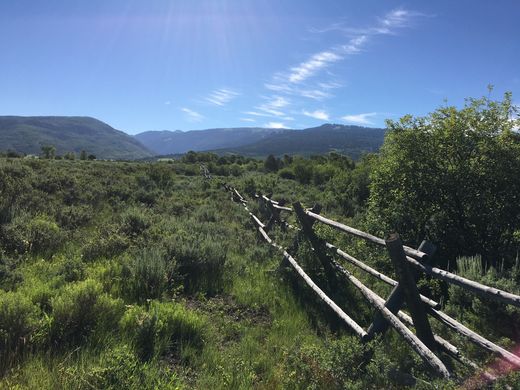 Grond in Driggs, Teton County