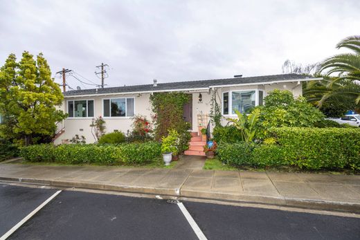 Detached House in Belmont, San Mateo County