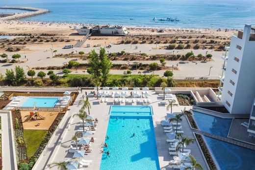 ローレ, Louléのアパートメント