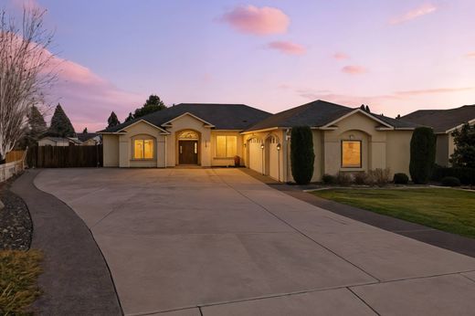 ‏בית חד-משפחתי ב  West Richland, Benton County