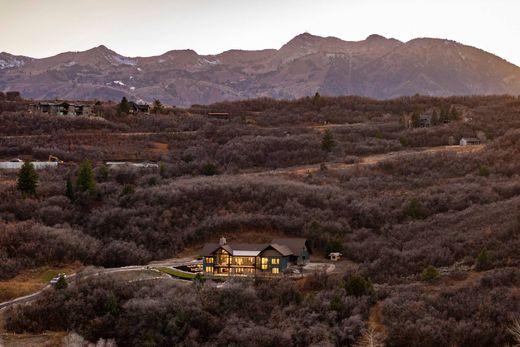 Luxury home in Huntsville, Weber County