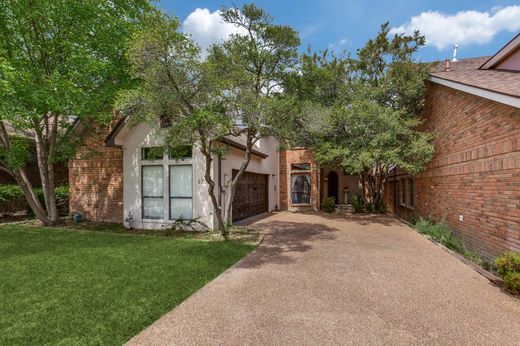 Detached House in Dallas, Dallas County