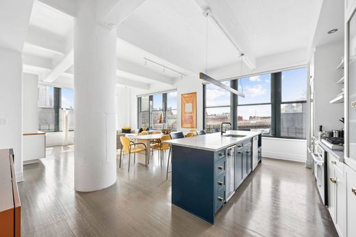 Apartment in Brooklyn, Kings County