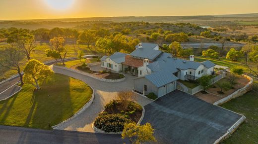Einfamilienhaus in Fredericksburg, Gillespie County