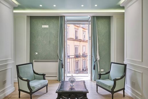 Apartment in Naples, Campania