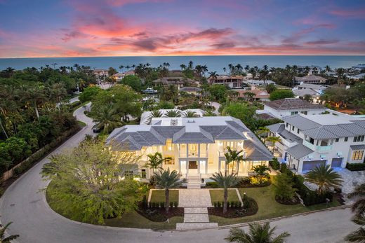 Detached House in Naples, Collier County