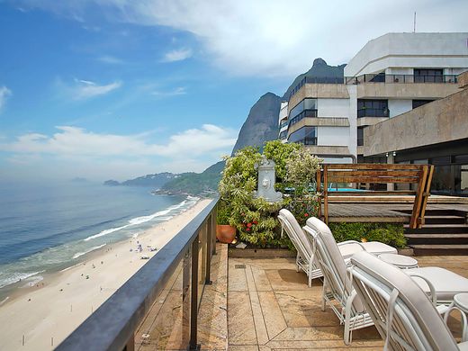 Detached House in Rio de Janeiro