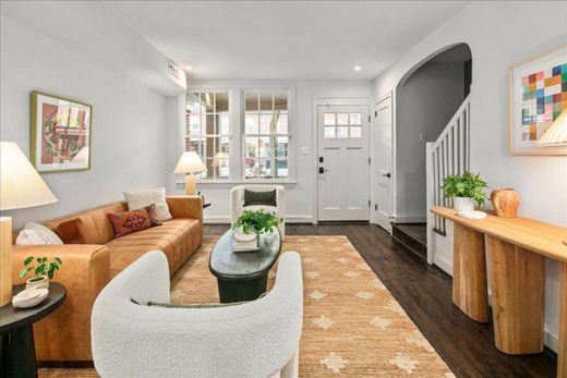 Townhouse in Washington, Washington County