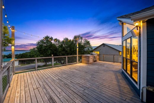 Detached House in Canyon Lake, Comal County