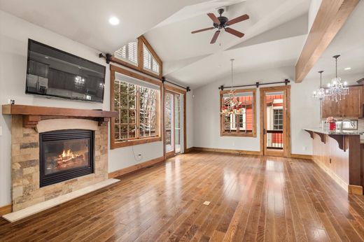 Carbondale, Garfield Countyのタウンハウス