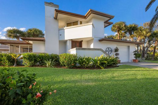 Detached House in Holmes Beach, Manatee County