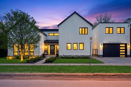 Detached House in Collingwood, Ontario