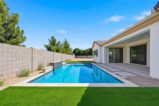 Detached House in Chandler, Maricopa County