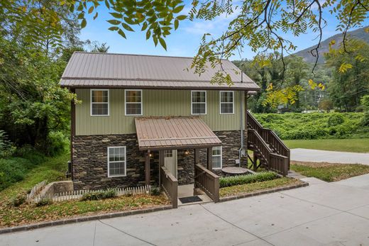 Casa en Lake Lure, Rutherford County