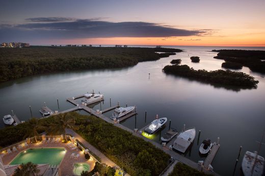 Apartment in Naples, Collier County