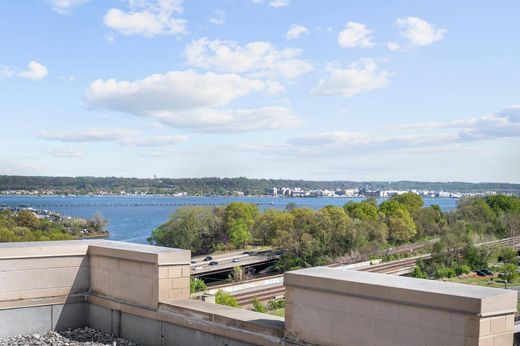 Квартира, Арлингтон, Arlington County