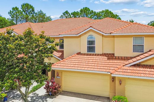 Townhouse in Tarpon Springs, Pinellas County