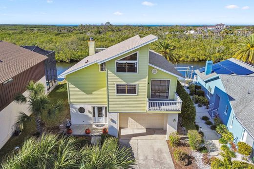 Detached House in New Port Richey, Pasco County
