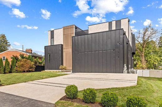 Detached House in McLean, Fairfax County