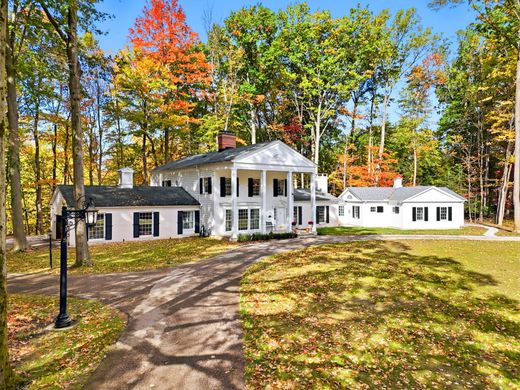 Vrijstaand huis in Waite Hill, Lake County