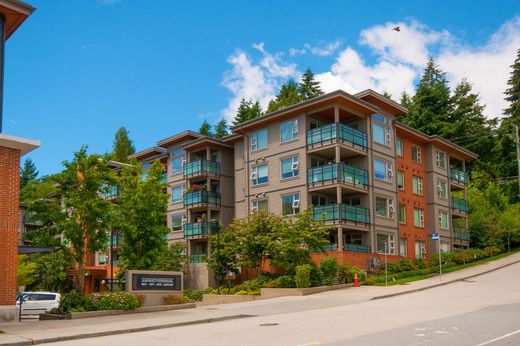 Appartamento a North Vancouver, Metro Vancouver Regional District