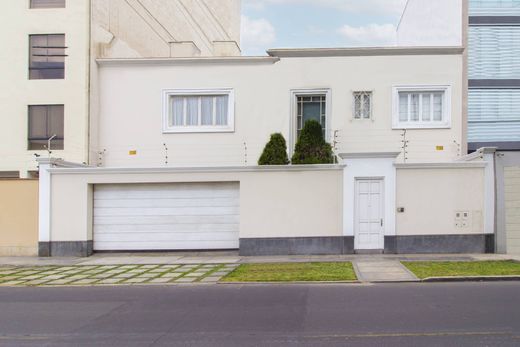 Teren w Miraflores, Lima