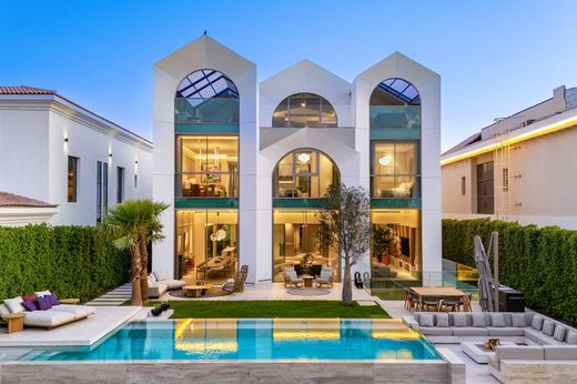 Villa in Dubai