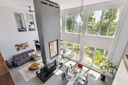 Μονοκατοικία σε Sainte-Adèle, Laurentides