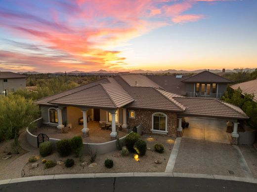 Vrijstaand huis in Cave Creek, Maricopa County