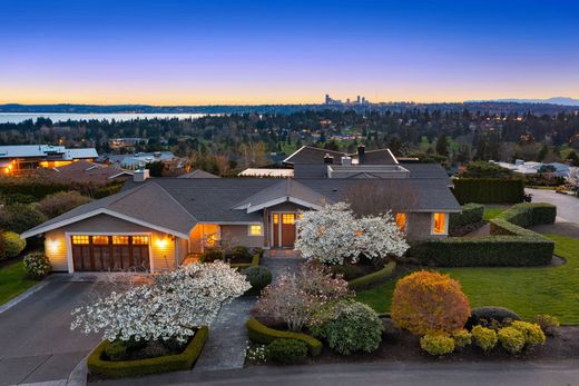 Casa Unifamiliare a Clyde Hill, King County