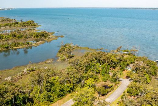 Αγροτεμάχιο σε Pine Knoll Shores, Carteret County