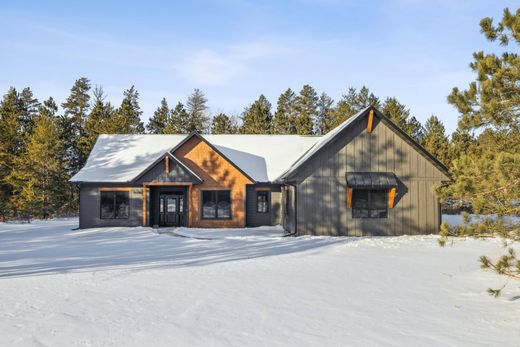 Maison individuelle à Pequot Lakes, Comté de Crow Wing