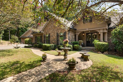 Vrijstaand huis in Canton, Cherokee County