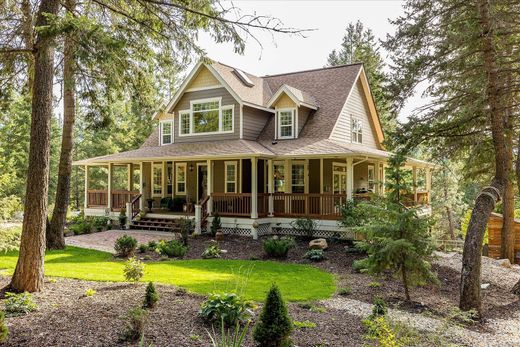 Detached House in Lumby, Regional District of North Okanagan