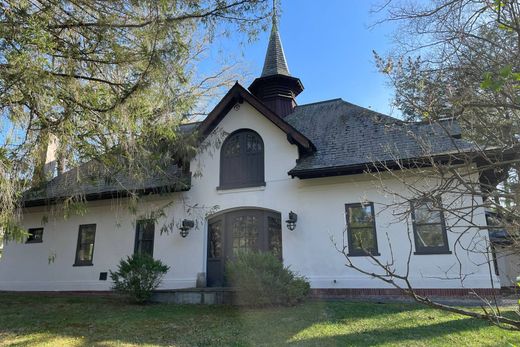 Apartment in Tuxedo Park, Orange County