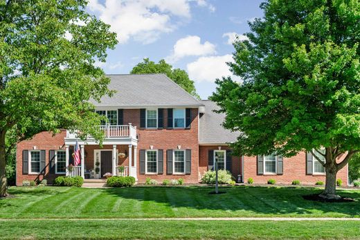 Detached House in Zionsville, Boone County