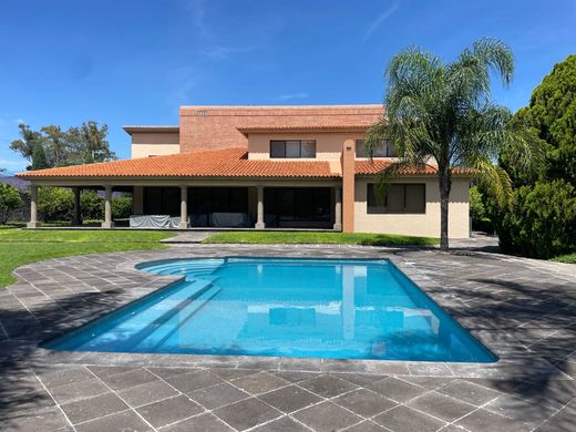 Maison individuelle à Loma Real de Querétaro [Fraccionamiento], Querétaro