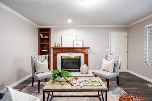 Apartment in South Jordan, Salt Lake County