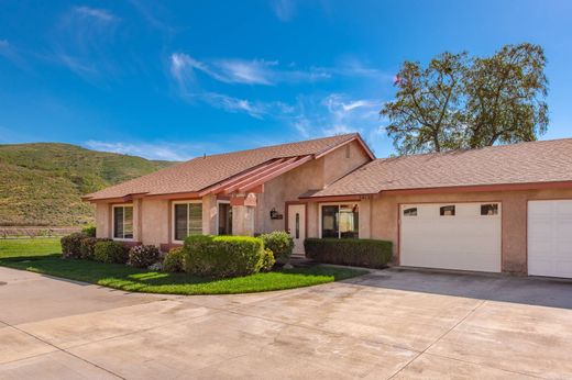 Detached House in Camarillo, Ventura County