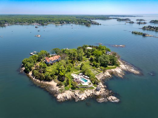 Detached House in Branford, New Haven County