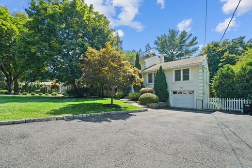 Detached House in Cresskill, Bergen County