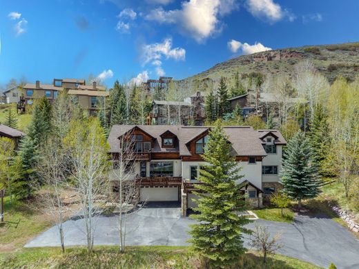 Duplex in Avon, Eagle County