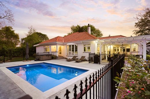 Vrijstaand huis in Hamilton, Hamilton City