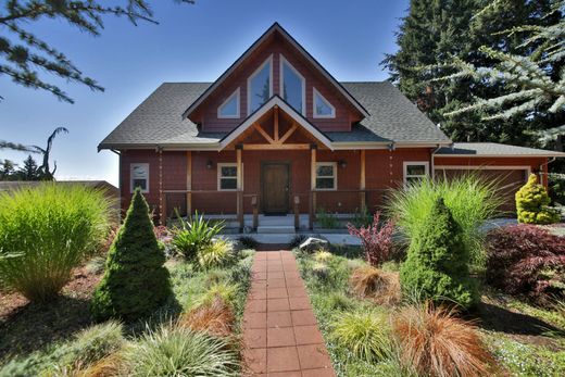 Detached House in Freeland, Island County