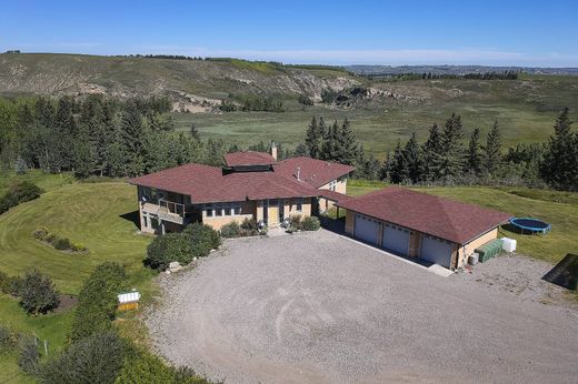 Detached House in Rocky View, Alberta