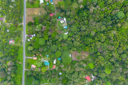 Land in Talamanca, Provincia de Limón