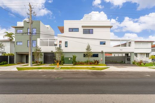 Townhouse in Miami, Miami-Dade