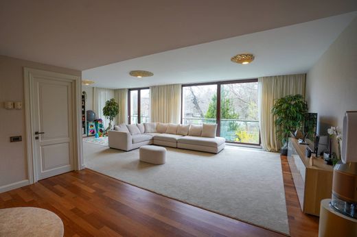 Appartamento a Bucuresti, Municipiul Bucureşti