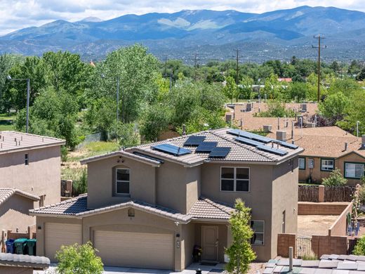 Detached House in Santa Fe, Santa Fe County