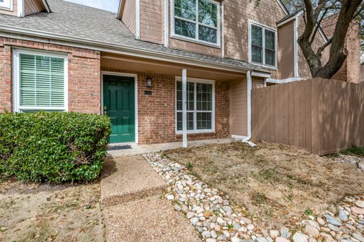 Townhouse in Dallas, Dallas County